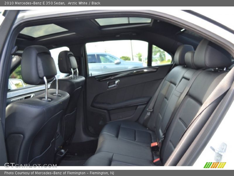 Arctic White / Black 2010 Mercedes-Benz E 350 Sedan