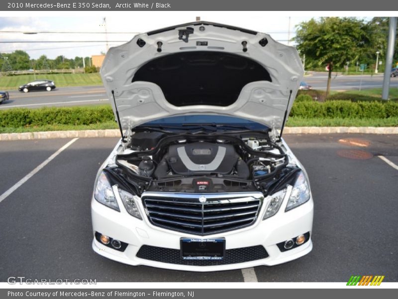 Arctic White / Black 2010 Mercedes-Benz E 350 Sedan