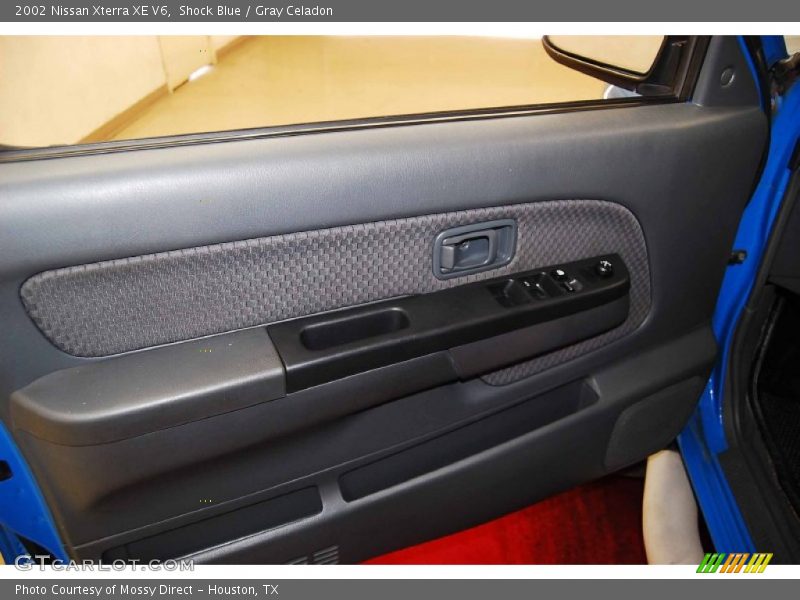 Shock Blue / Gray Celadon 2002 Nissan Xterra XE V6