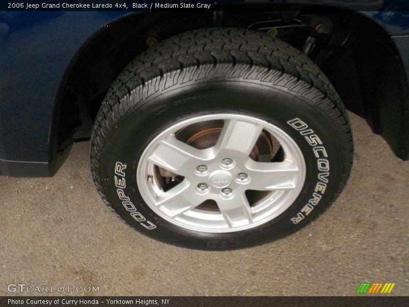 Black / Medium Slate Gray 2006 Jeep Grand Cherokee Laredo 4x4