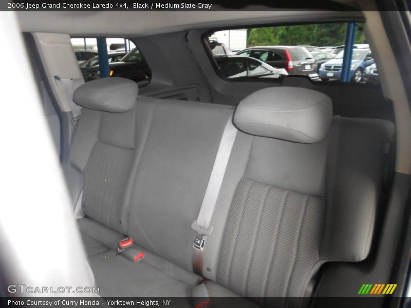 Black / Medium Slate Gray 2006 Jeep Grand Cherokee Laredo 4x4