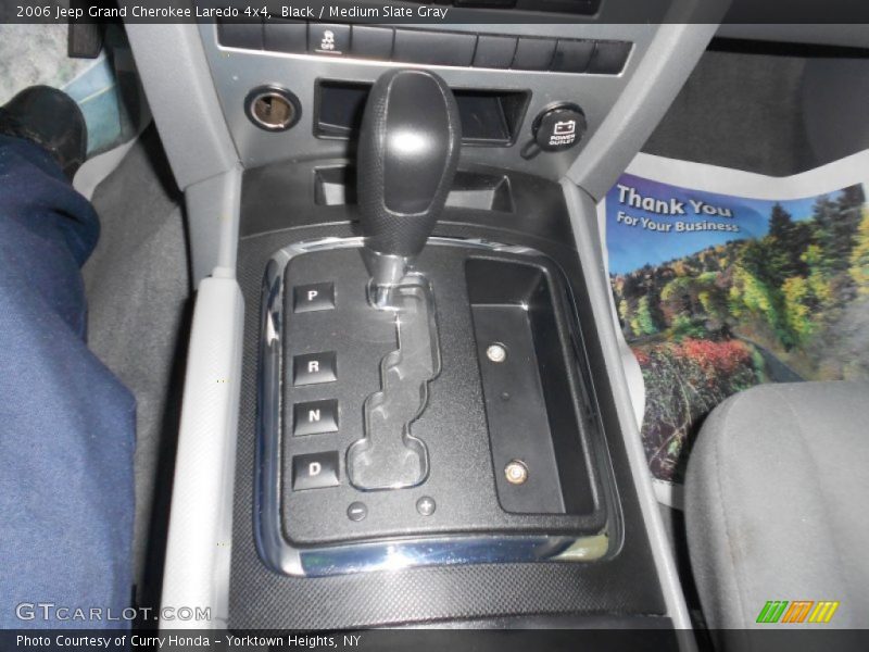 Black / Medium Slate Gray 2006 Jeep Grand Cherokee Laredo 4x4