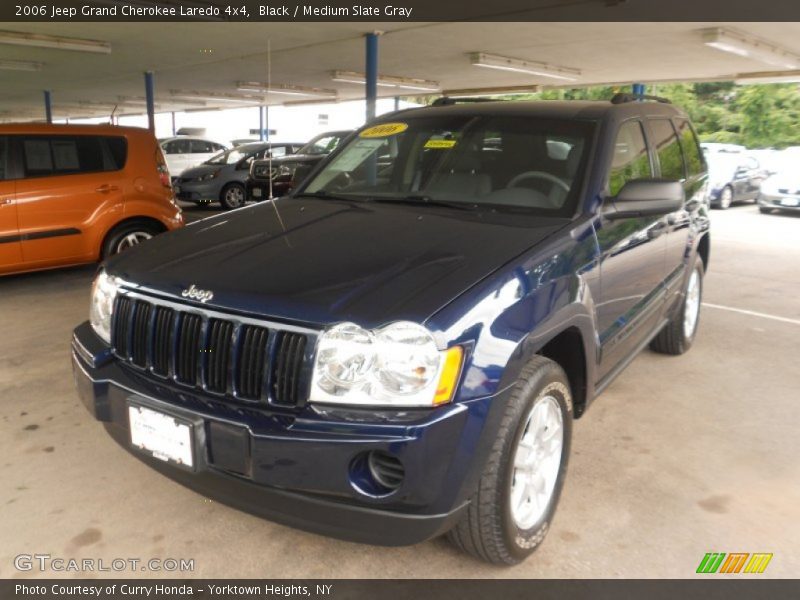 Black / Medium Slate Gray 2006 Jeep Grand Cherokee Laredo 4x4