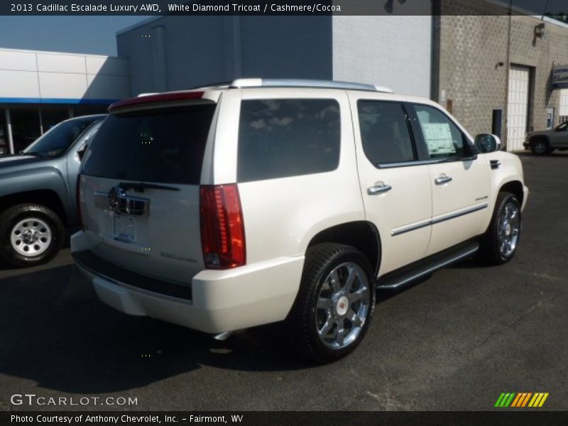 White Diamond Tricoat / Cashmere/Cocoa 2013 Cadillac Escalade Luxury AWD
