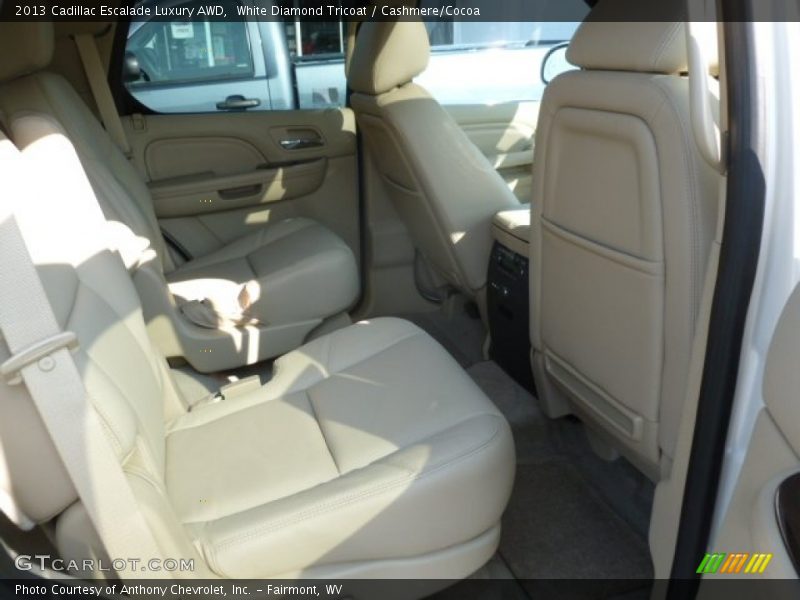 White Diamond Tricoat / Cashmere/Cocoa 2013 Cadillac Escalade Luxury AWD
