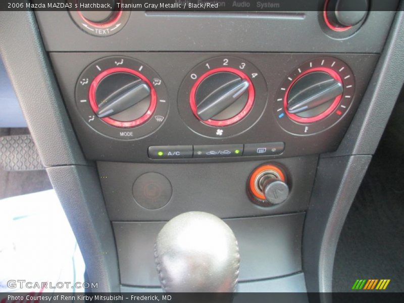 Titanium Gray Metallic / Black/Red 2006 Mazda MAZDA3 s Hatchback