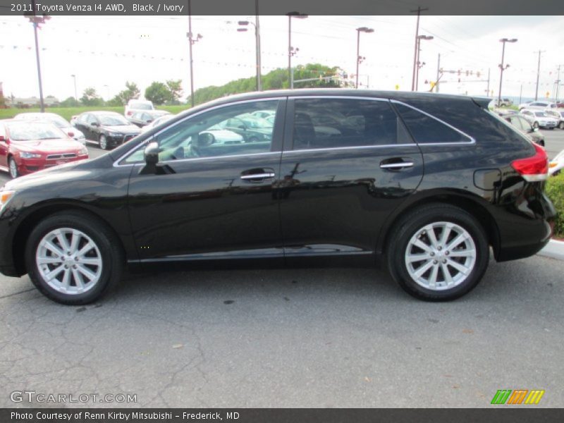 Black / Ivory 2011 Toyota Venza I4 AWD