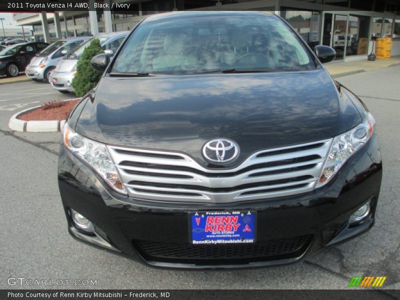 Black / Ivory 2011 Toyota Venza I4 AWD