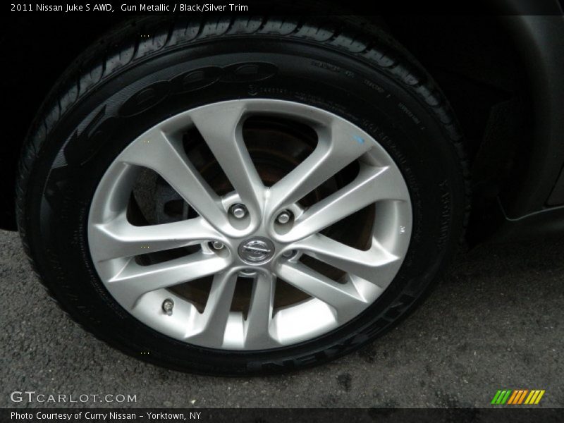 Gun Metallic / Black/Silver Trim 2011 Nissan Juke S AWD
