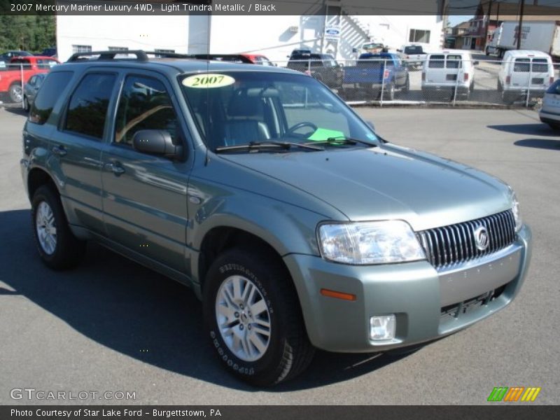 Front 3/4 View of 2007 Mariner Luxury 4WD