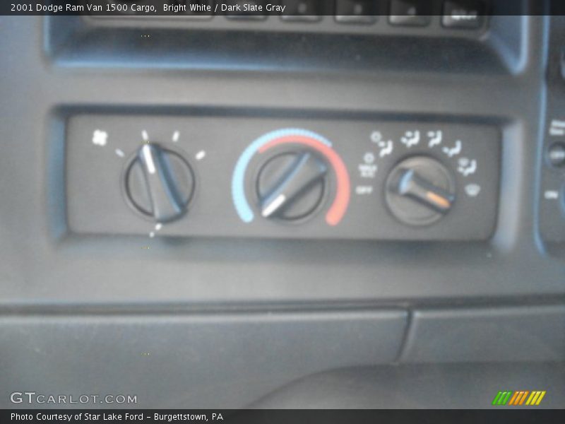 Bright White / Dark Slate Gray 2001 Dodge Ram Van 1500 Cargo