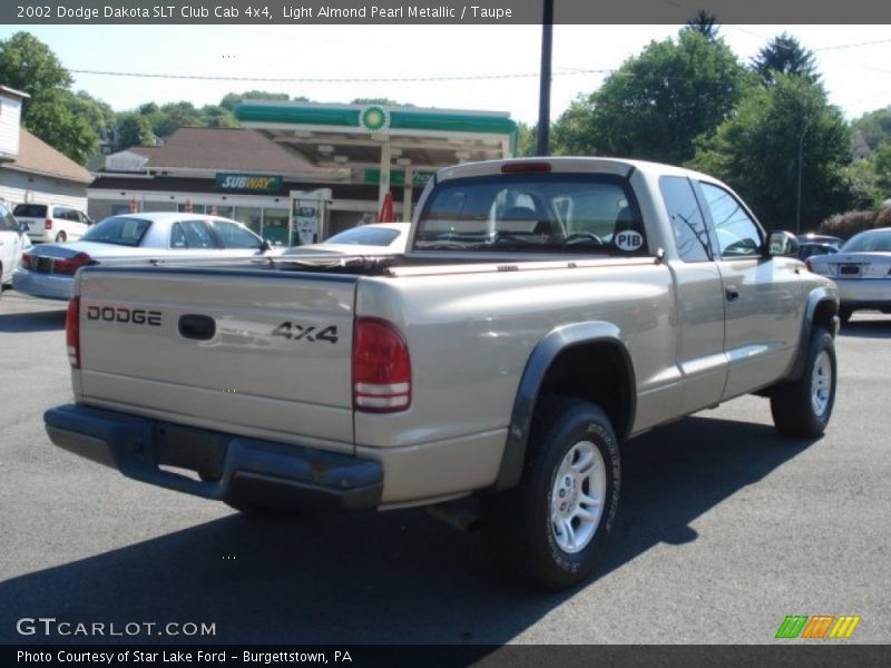 Light Almond Pearl Metallic / Taupe 2002 Dodge Dakota SLT Club Cab 4x4