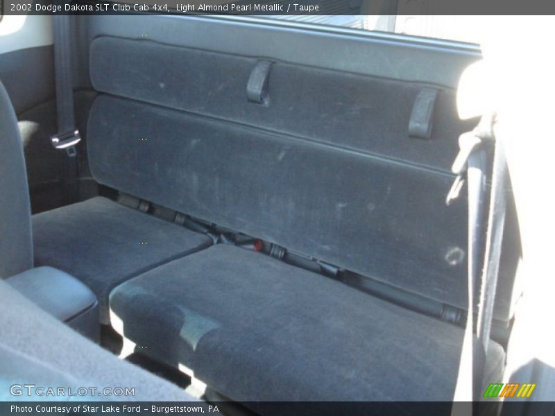 Light Almond Pearl Metallic / Taupe 2002 Dodge Dakota SLT Club Cab 4x4