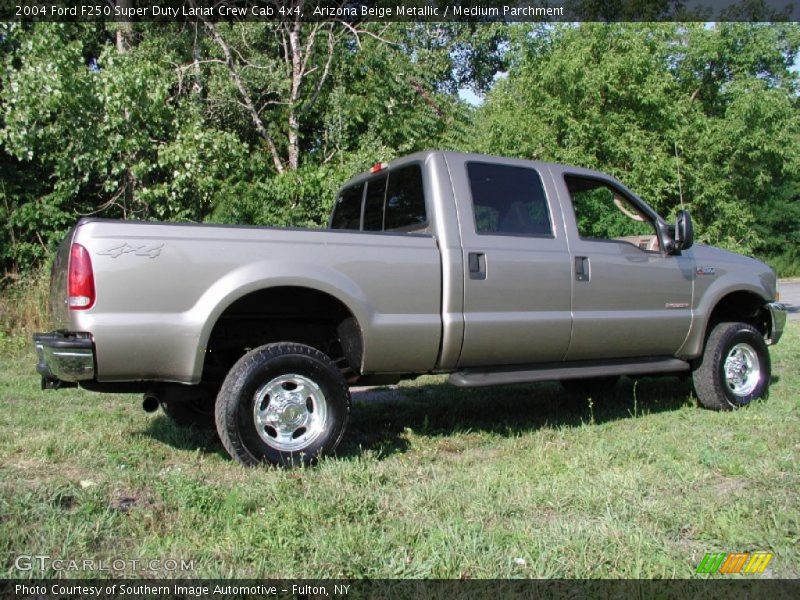 Arizona Beige Metallic / Medium Parchment 2004 Ford F250 Super Duty Lariat Crew Cab 4x4