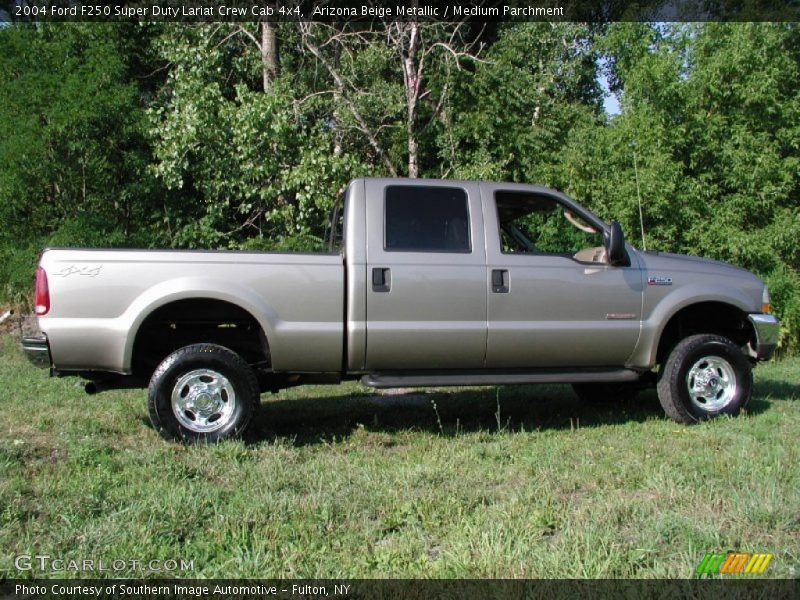 Arizona Beige Metallic / Medium Parchment 2004 Ford F250 Super Duty Lariat Crew Cab 4x4