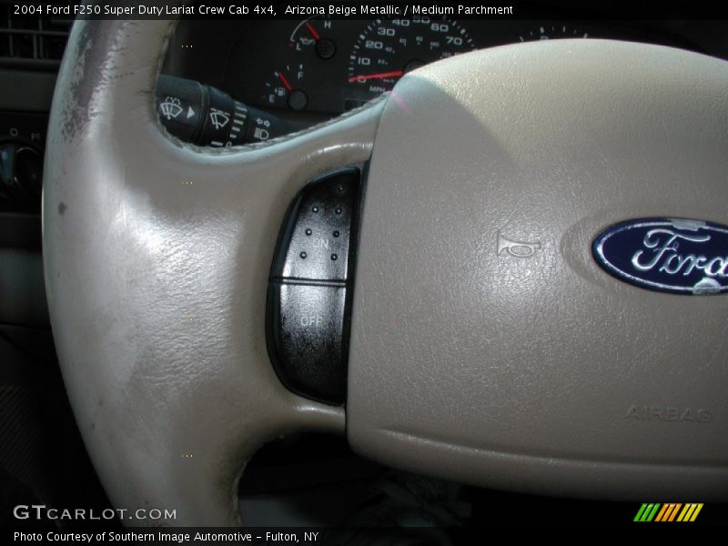 Arizona Beige Metallic / Medium Parchment 2004 Ford F250 Super Duty Lariat Crew Cab 4x4