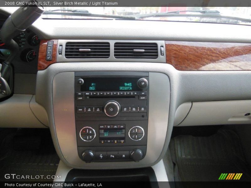 Silver Birch Metallic / Light Titanium 2008 GMC Yukon XL SLT