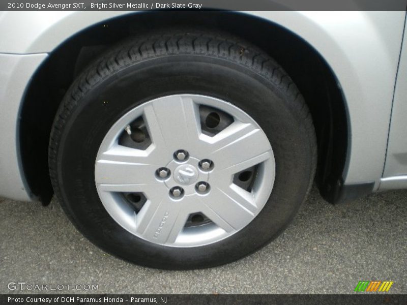 Bright Silver Metallic / Dark Slate Gray 2010 Dodge Avenger SXT