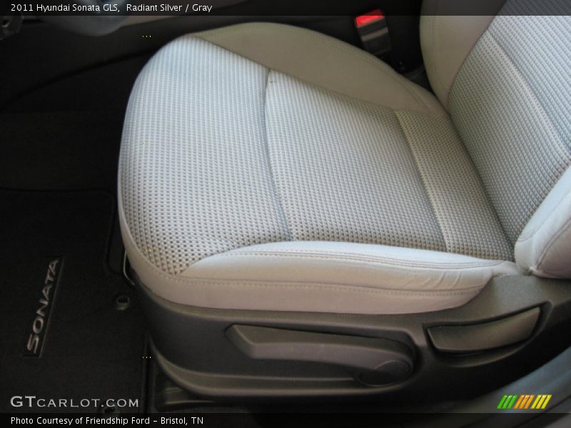 Radiant Silver / Gray 2011 Hyundai Sonata GLS