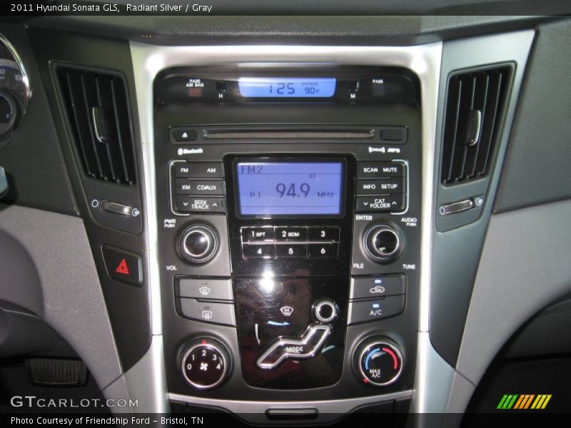 Radiant Silver / Gray 2011 Hyundai Sonata GLS