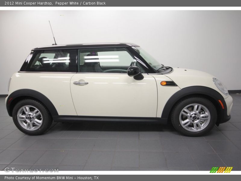Pepper White / Carbon Black 2012 Mini Cooper Hardtop