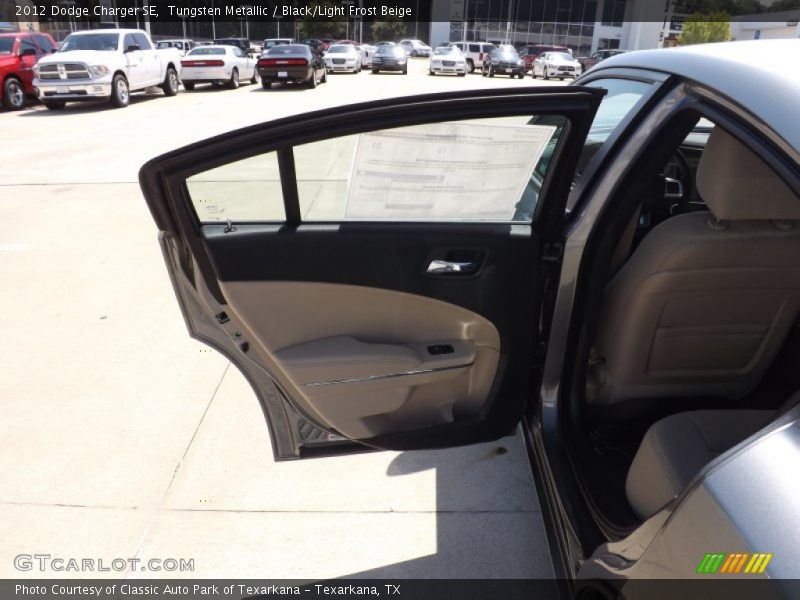 Tungsten Metallic / Black/Light Frost Beige 2012 Dodge Charger SE
