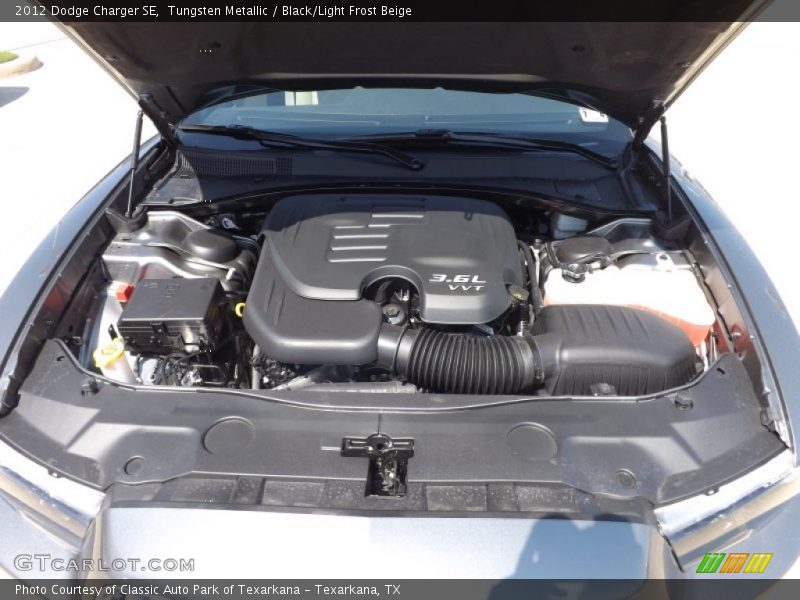 Tungsten Metallic / Black/Light Frost Beige 2012 Dodge Charger SE