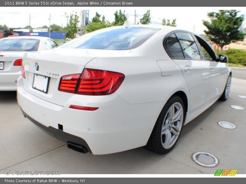 Alpine White / Cinnamon Brown 2011 BMW 5 Series 550i xDrive Sedan