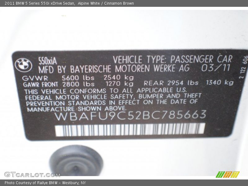Info Tag of 2011 5 Series 550i xDrive Sedan