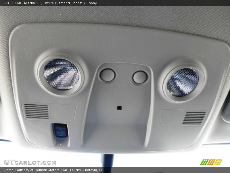 White Diamond Tricoat / Ebony 2012 GMC Acadia SLE