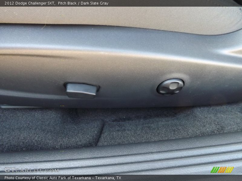 Pitch Black / Dark Slate Gray 2012 Dodge Challenger SXT