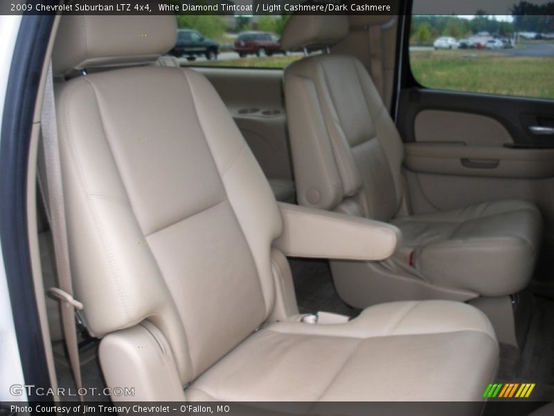 White Diamond Tintcoat / Light Cashmere/Dark Cashmere 2009 Chevrolet Suburban LTZ 4x4