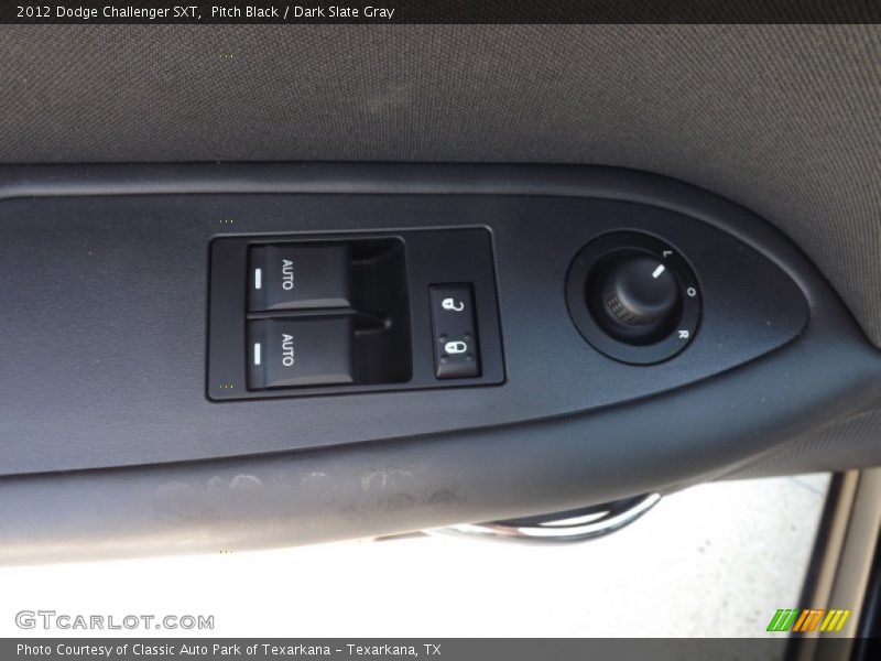 Pitch Black / Dark Slate Gray 2012 Dodge Challenger SXT