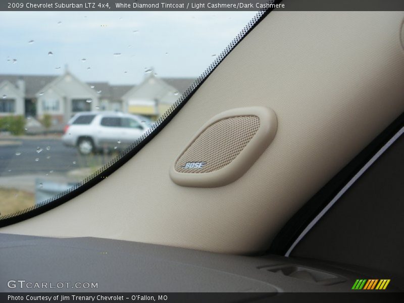 White Diamond Tintcoat / Light Cashmere/Dark Cashmere 2009 Chevrolet Suburban LTZ 4x4
