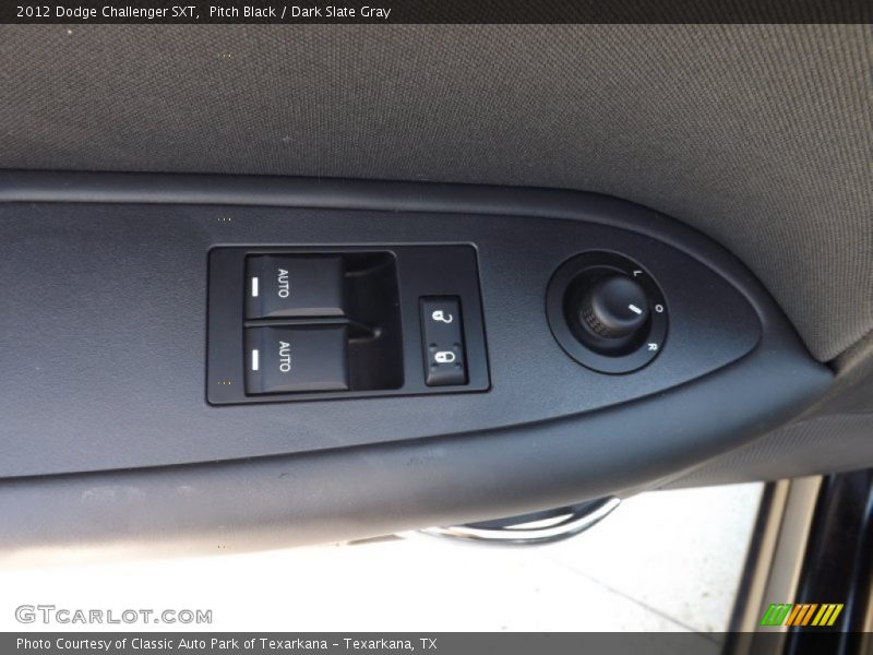 Pitch Black / Dark Slate Gray 2012 Dodge Challenger SXT