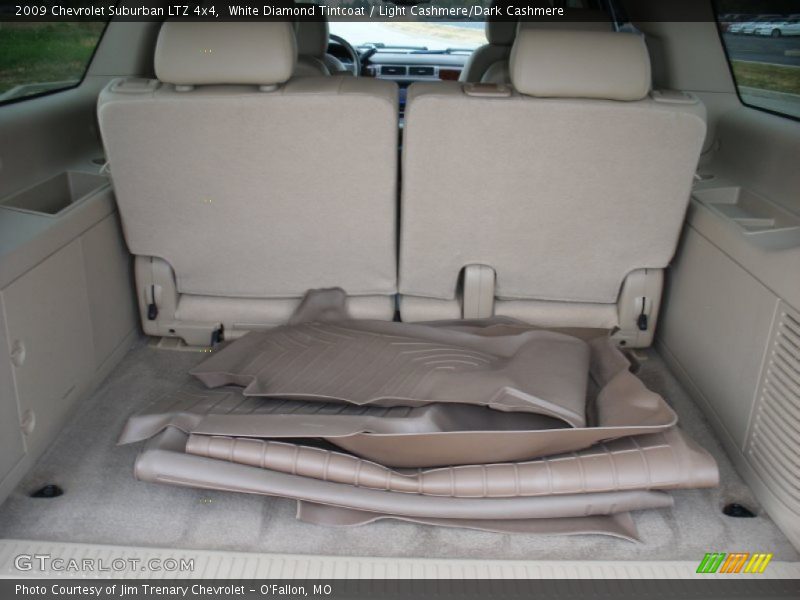 White Diamond Tintcoat / Light Cashmere/Dark Cashmere 2009 Chevrolet Suburban LTZ 4x4