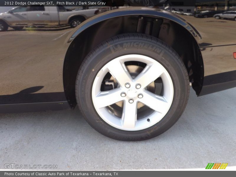 Pitch Black / Dark Slate Gray 2012 Dodge Challenger SXT
