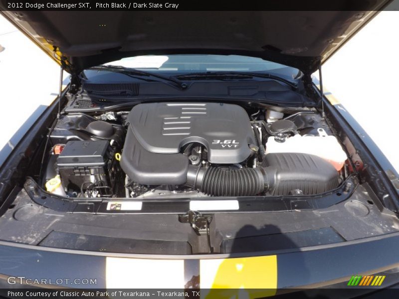 Pitch Black / Dark Slate Gray 2012 Dodge Challenger SXT