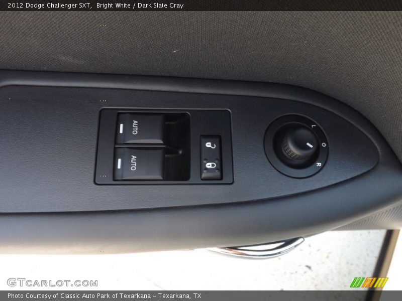Bright White / Dark Slate Gray 2012 Dodge Challenger SXT