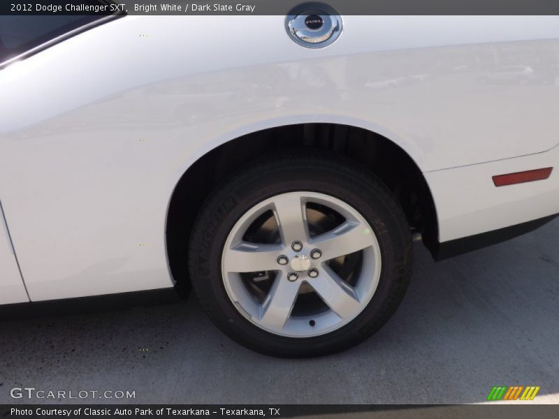 Bright White / Dark Slate Gray 2012 Dodge Challenger SXT
