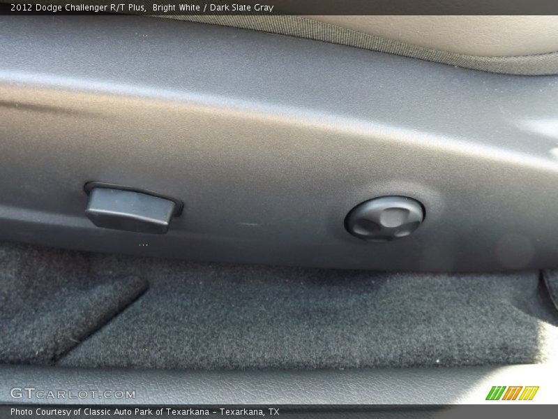 Bright White / Dark Slate Gray 2012 Dodge Challenger R/T Plus