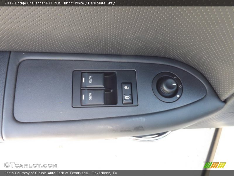 Bright White / Dark Slate Gray 2012 Dodge Challenger R/T Plus