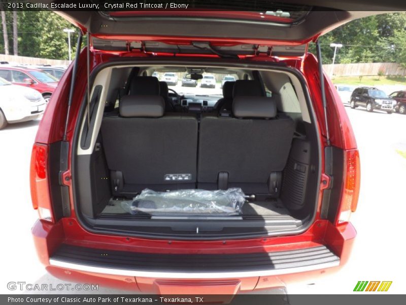  2013 Escalade Luxury Trunk