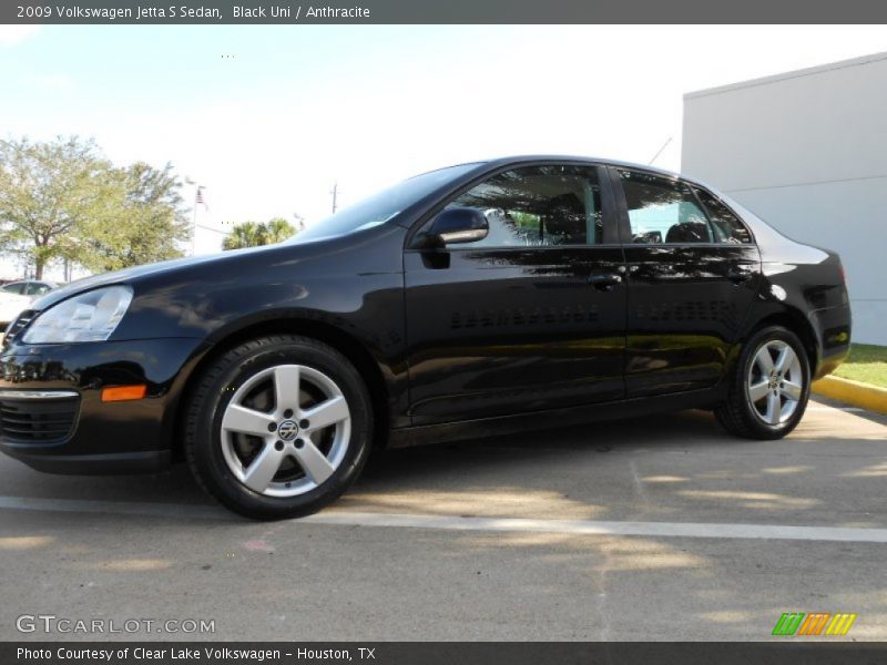 Black Uni / Anthracite 2009 Volkswagen Jetta S Sedan