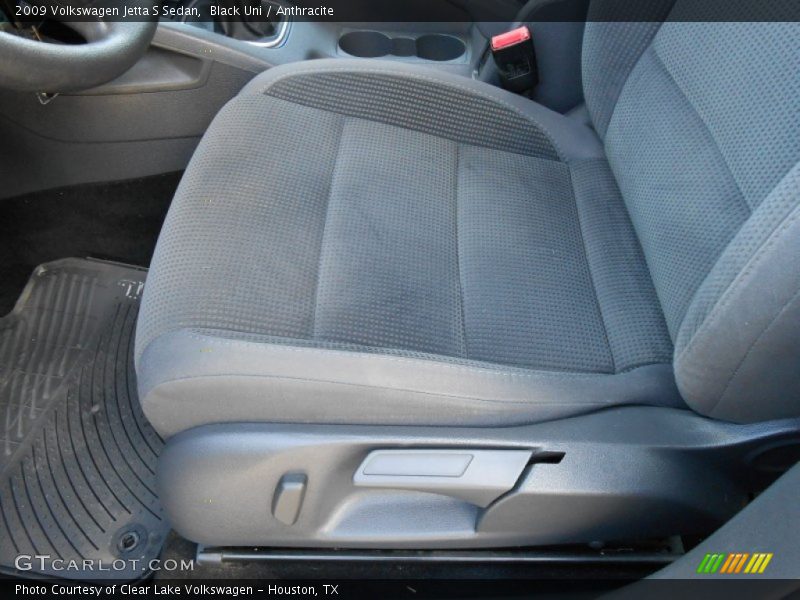 Black Uni / Anthracite 2009 Volkswagen Jetta S Sedan