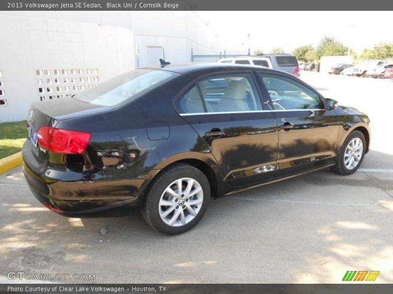 Black Uni / Cornsilk Beige 2013 Volkswagen Jetta SE Sedan
