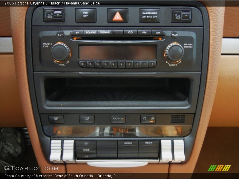 Audio System of 2006 Cayenne S