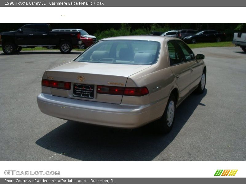 Cashmere Beige Metallic / Oak 1998 Toyota Camry LE