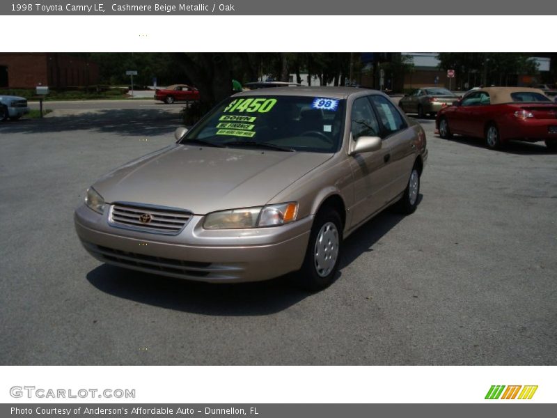 Cashmere Beige Metallic / Oak 1998 Toyota Camry LE