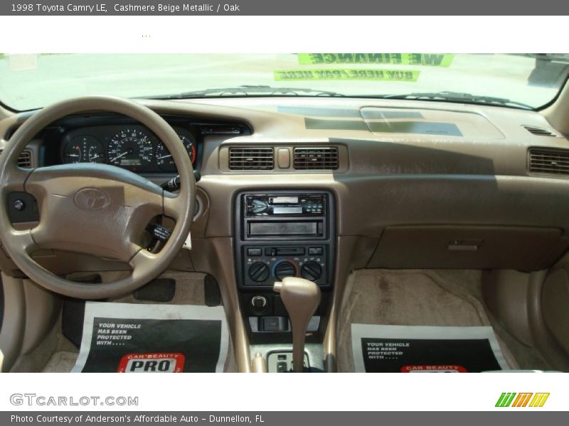 Cashmere Beige Metallic / Oak 1998 Toyota Camry LE